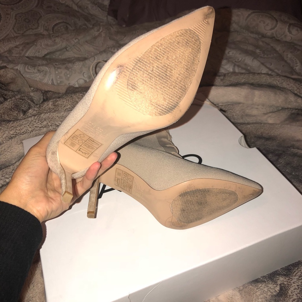 booties - Picture 5 of 8